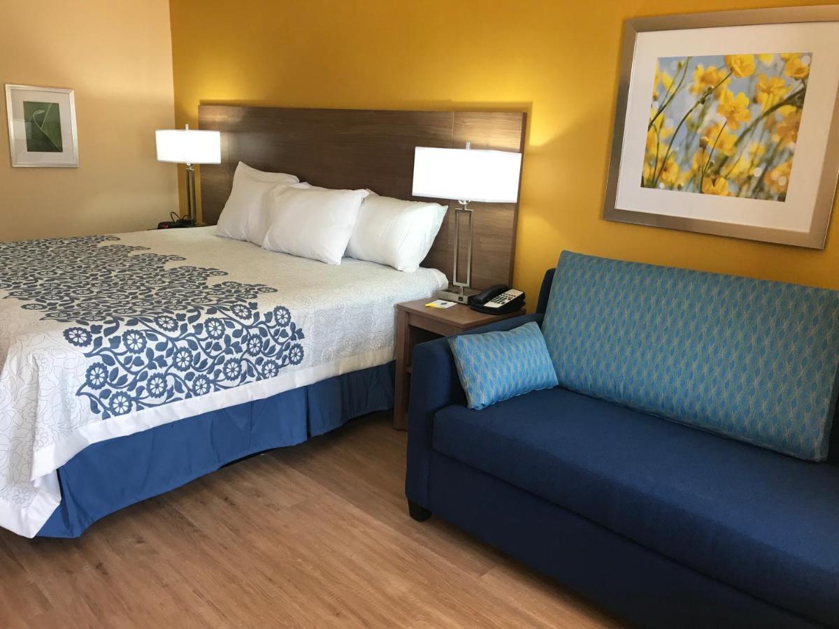Days-Inn By Wyndham Batesville Ar Dış mekan fotoğraf