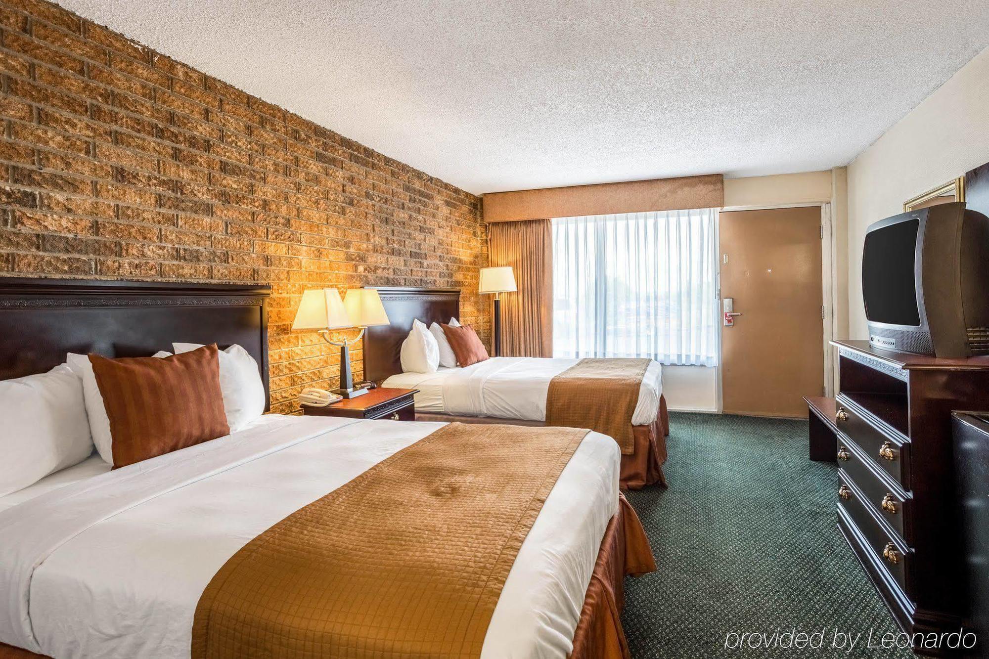 Days-Inn By Wyndham Batesville Ar Dış mekan fotoğraf