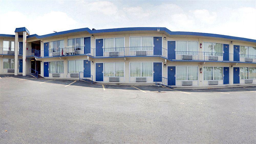 Days-Inn By Wyndham Batesville Ar Dış mekan fotoğraf